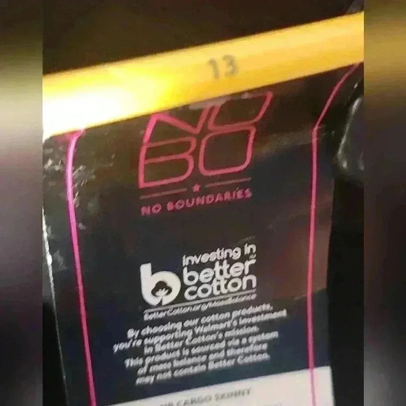 No Bo HIGH-RISE SKINNY. FITTED THROUGH HIP AND THIGH. STRETCH size 13 - Picture 5 of 6